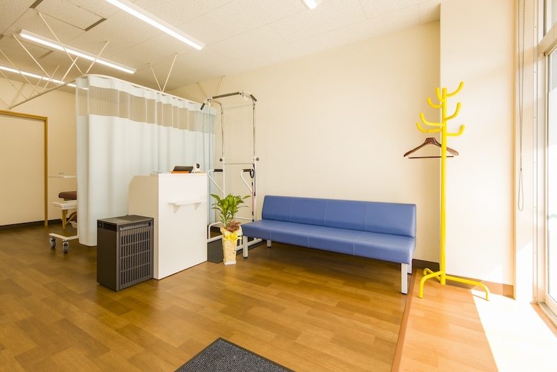 待合室のようす|芳士かわばた鍼灸院(宮崎市)